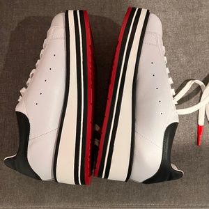 Silent D sneakers. No box. Worn very little. In excellent condition